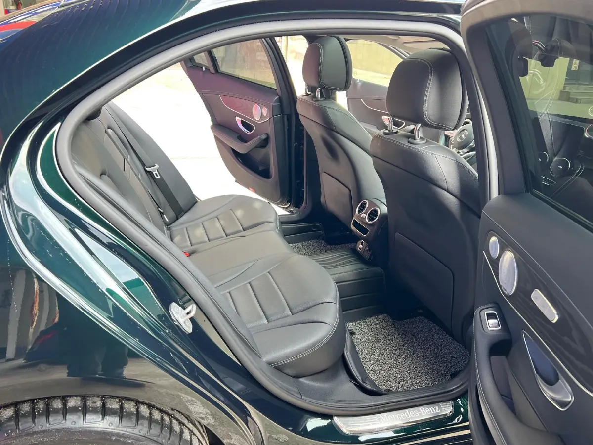 2021 Mercedes-Benz C Class 1.5T 184HP L4 9AT,autocango,china used car exporter,china ev exporter,chinese used car exporter,chinese used ev exporter