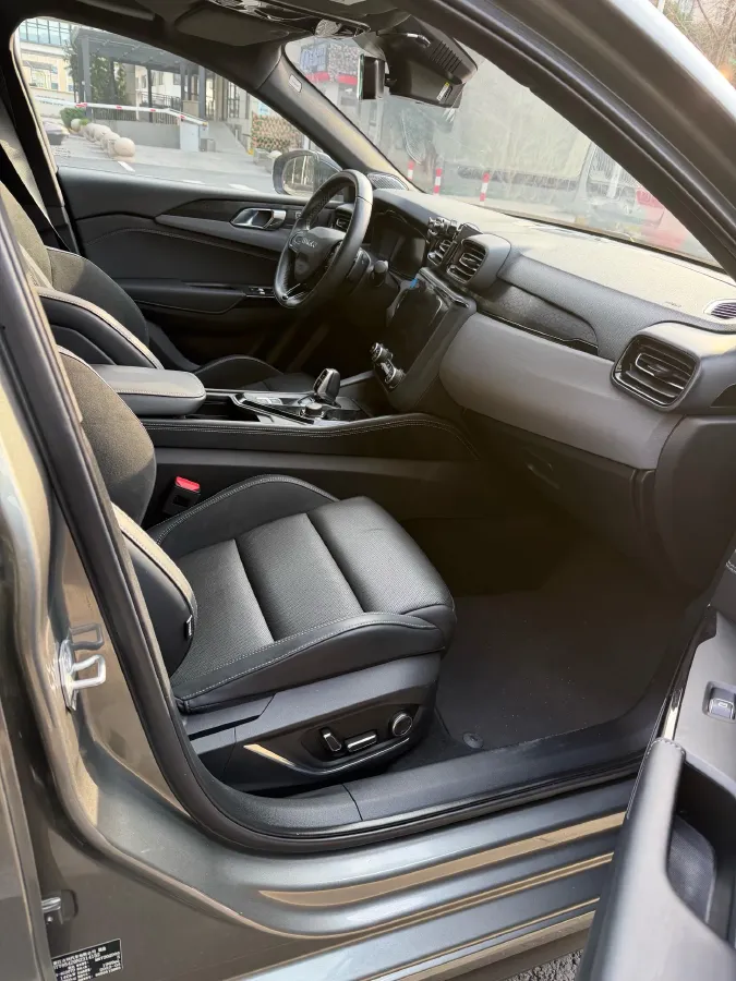 2022 LYNK&CO 03 2.0T 190HP L4 7DCT,autocango,china used car exporter,china ev exporter,chinese used car exporter,chinese used ev exporter