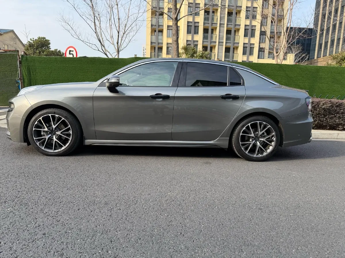 2022 LYNK&CO 03 2.0T 190HP L4 7DCT,autocango,china used car exporter,china ev exporter,chinese used car exporter,chinese used ev exporter