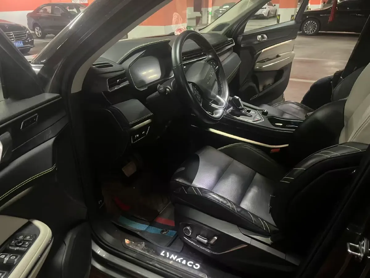 2020 LYNK&CO 05 2.0T 254HP L4 8AT,autocango,china used car exporter,china ev exporter,chinese used car exporter,chinese used ev exporter