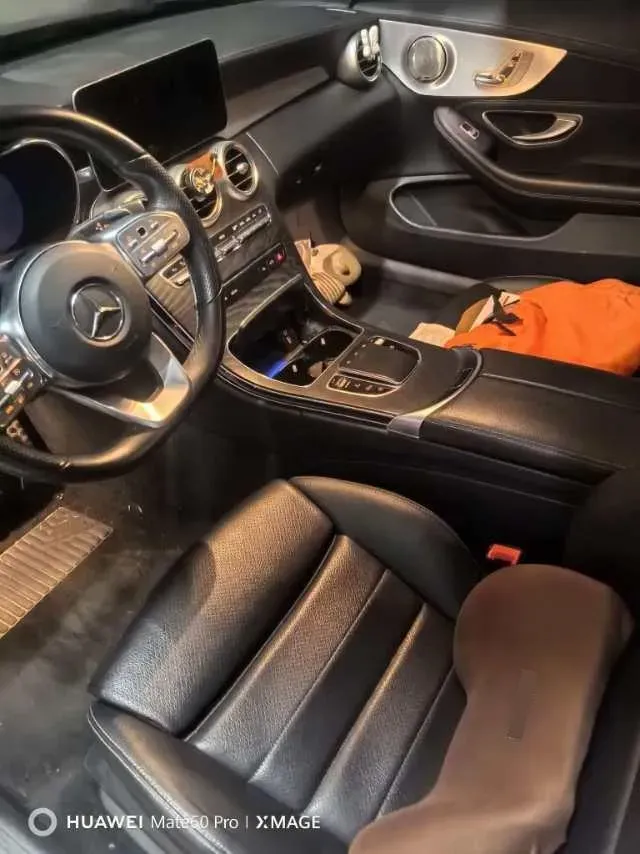 2020 Mercedes-Benz C Class 1.5T 184HP L4 9AT,autocango,china used car exporter,china ev exporter,chinese used car exporter,chinese used ev exporter