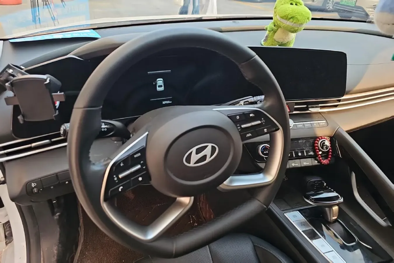 2023 Hyundai Elantra 1.5L 115HP L4 CVT,autocango,china used car exporter,china ev exporter,chinese used car exporter,chinese used ev exporter