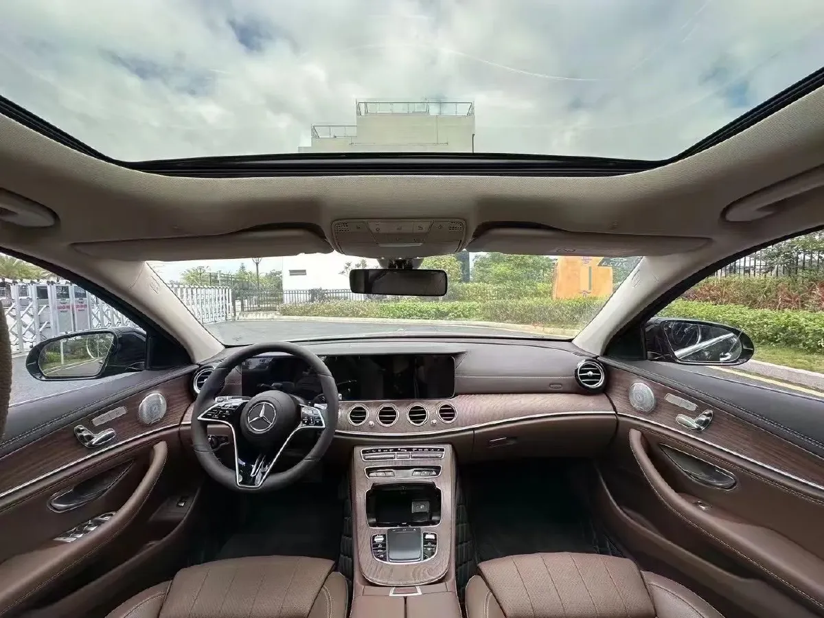 2022 Mercedes-Benz E Class 2.0T 258HP L4 9AT,autocango,china used car exporter,china ev exporter,chinese used car exporter,chinese used ev exporter