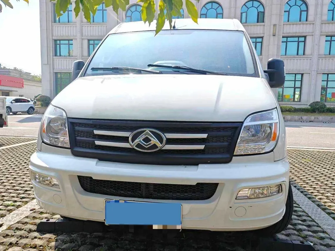 2021 MAXUS XinTu V80 2.0T 139HP L4 6MT,autocango,china used car exporter,china ev exporter,chinese used car exporter,chinese used ev exporter