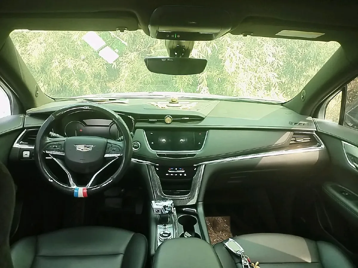 2020 Cadillac XT6 2.0T 237HP L4 9AT,autocango,china used car exporter,china ev exporter,chinese used car exporter,chinese used ev exporter