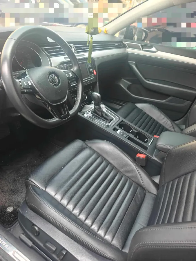 2018 Volkswagen Magotan 1.4T 150HP L4 7DCT,autocango,china used car exporter,china ev exporter,chinese used car exporter,chinese used ev exporter