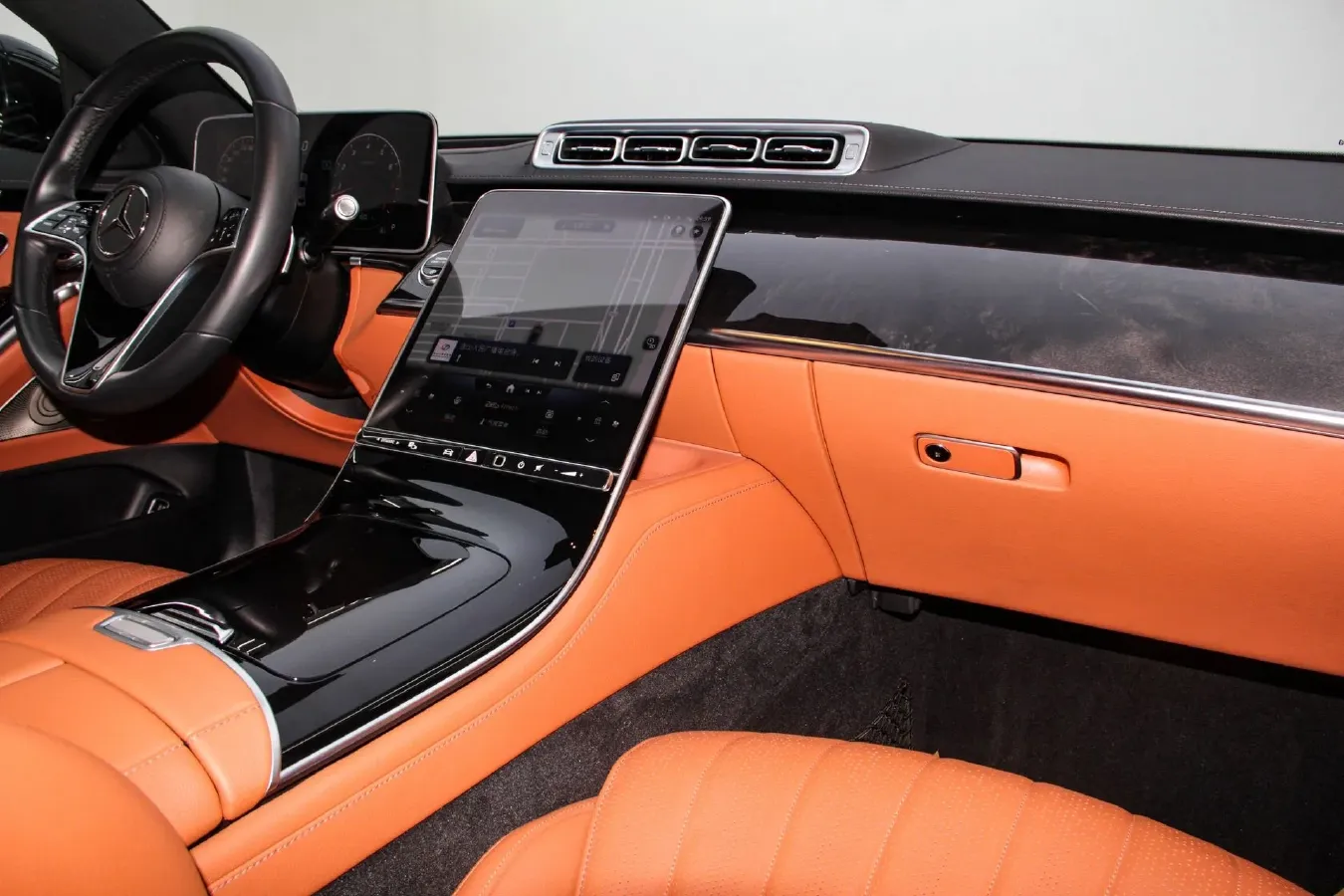 2022 Mercedes-Benz S Class 2.5T 313HP L6 9AT,autocango,china used car exporter,china ev exporter,chinese used car exporter,chinese used ev exporter