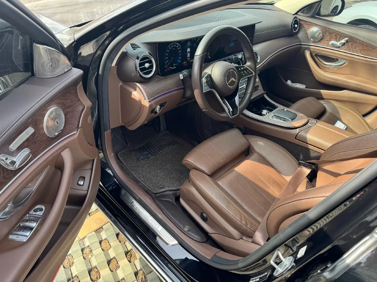 2023 Mercedes-Benz E Class 2.0T 197HP L4 9AT,autocango,china used car exporter,china ev exporter,chinese used car exporter,chinese used ev exporter