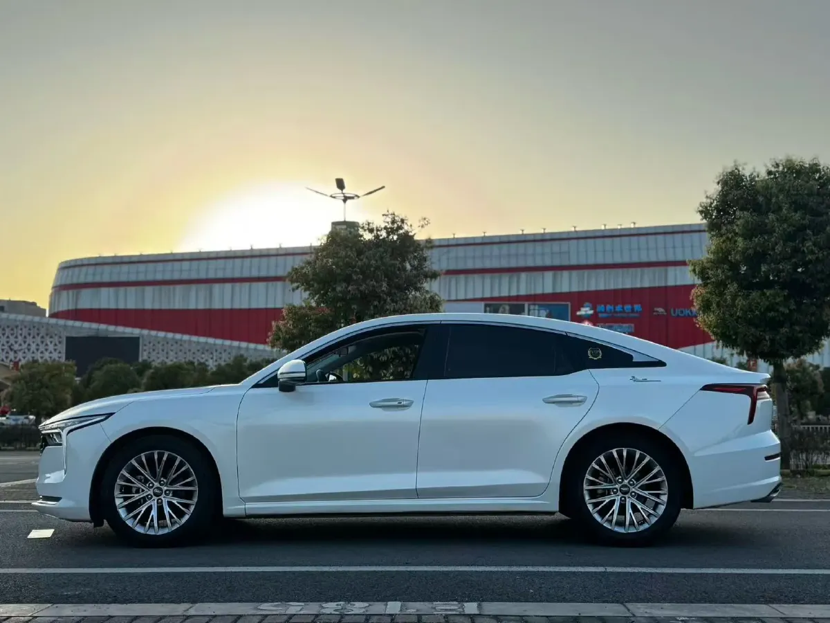 2021 Bestune B70 1.5T 169HP L4 7DCT,autocango,china used car exporter,china ev exporter,chinese used car exporter,chinese used ev exporter