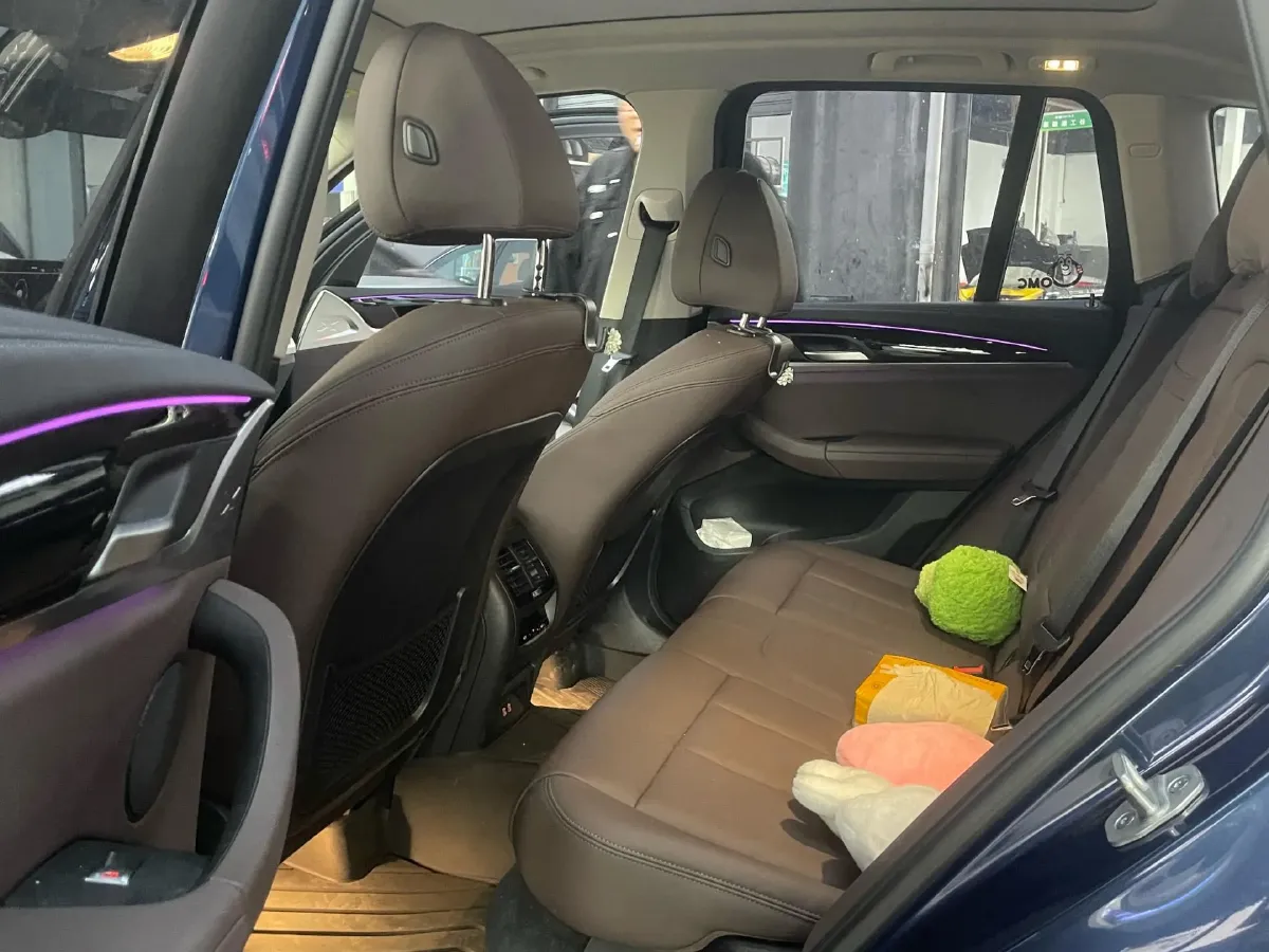 2021 BMW X3 2.0T 184HP L4 8AT,autocango,china used car exporter,china ev exporter,chinese used car exporter,chinese used ev exporter