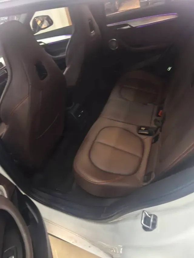 2021 BMW X2 2.0T 192HP L4 7DCT,autocango,china used car exporter,china ev exporter,chinese used car exporter,chinese used ev exporter