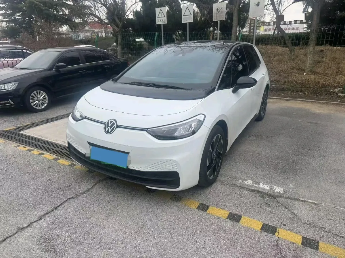 2025 Volkswagen ID.3 BEV 52.8KWH,autocango,china used car exporter,china ev exporter,chinese used car exporter,chinese used ev exporter