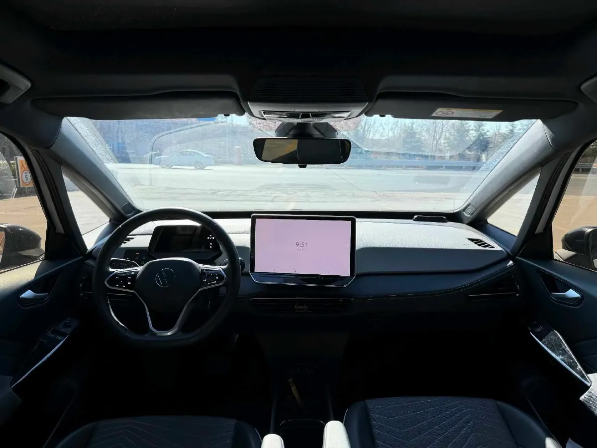 2025 Volkswagen ID.3 BEV 52.8KWH,autocango,china used car exporter,china ev exporter,chinese used car exporter,chinese used ev exporter