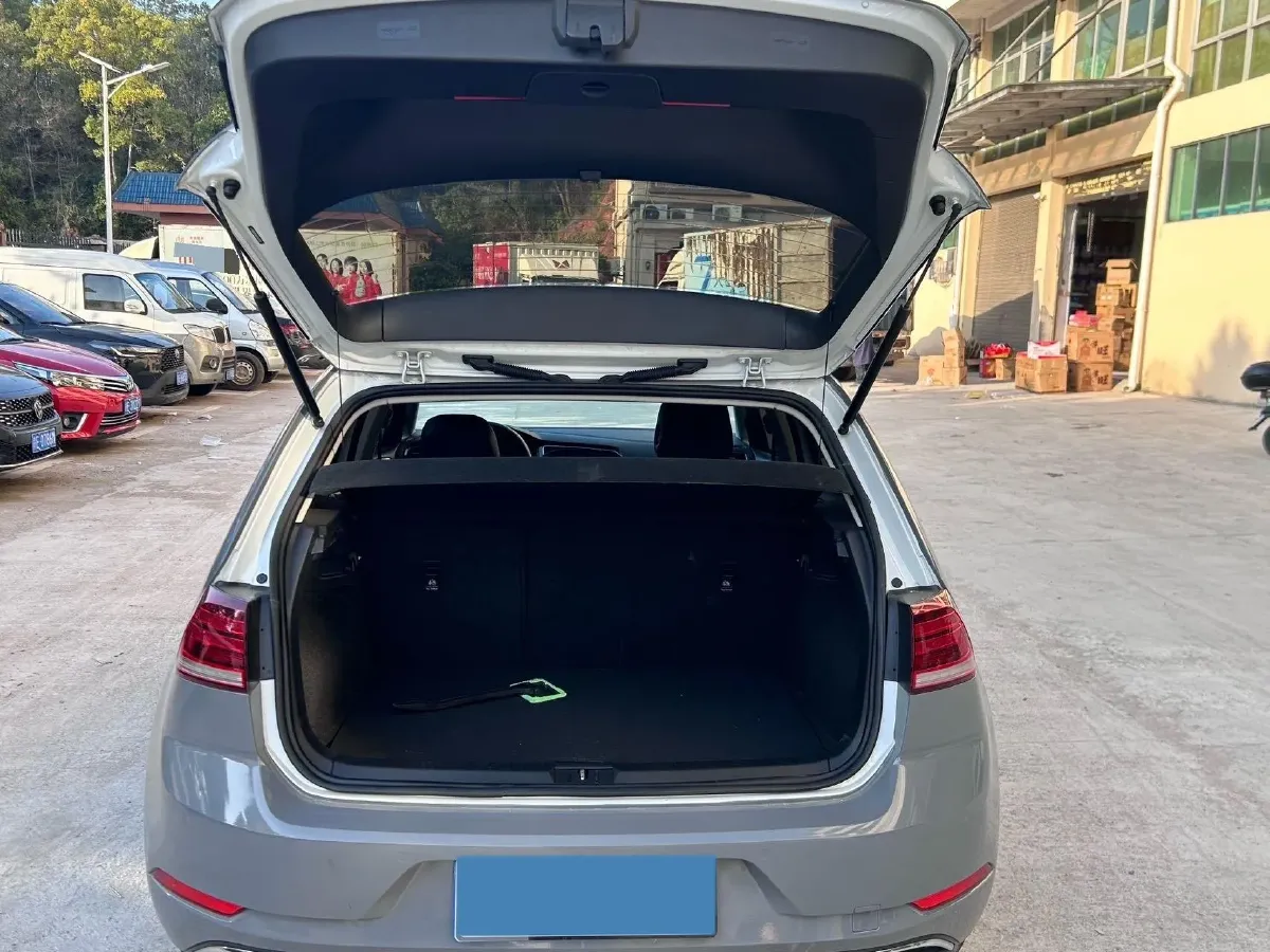 2018 Volkswagen Golf 1.4T 131HP L4 7DCT,autocango,china used car exporter,china ev exporter,chinese used car exporter,chinese used ev exporter