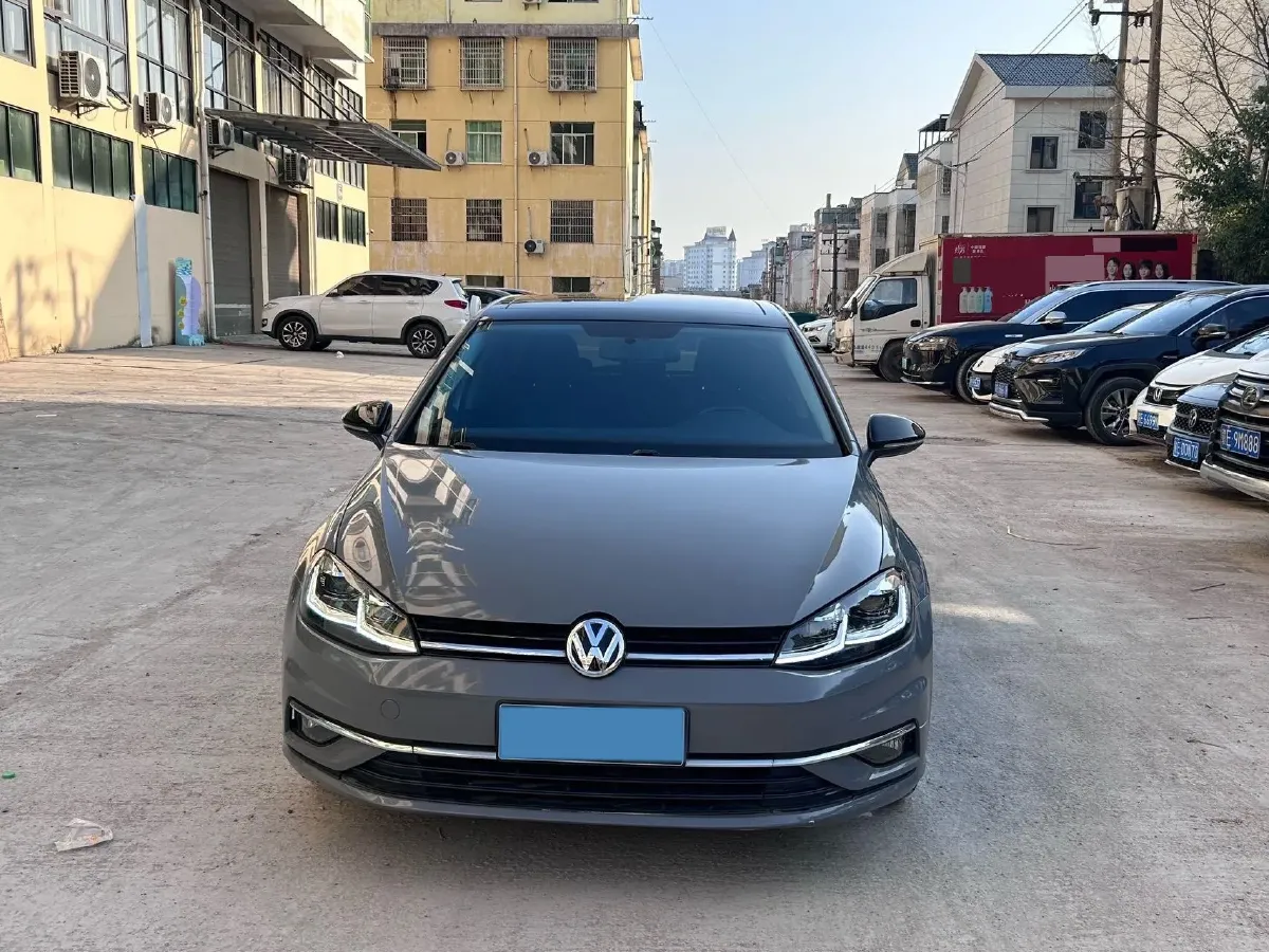 2018 Volkswagen Golf 1.4T 131HP L4 7DCT,autocango,china used car exporter,china ev exporter,chinese used car exporter,chinese used ev exporter