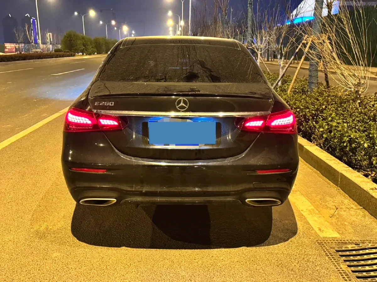 2021 Mercedes-Benz E Class 2.0T 197HP L4 9AT,autocango,china used car exporter,china ev exporter,chinese used car exporter,chinese used ev exporter