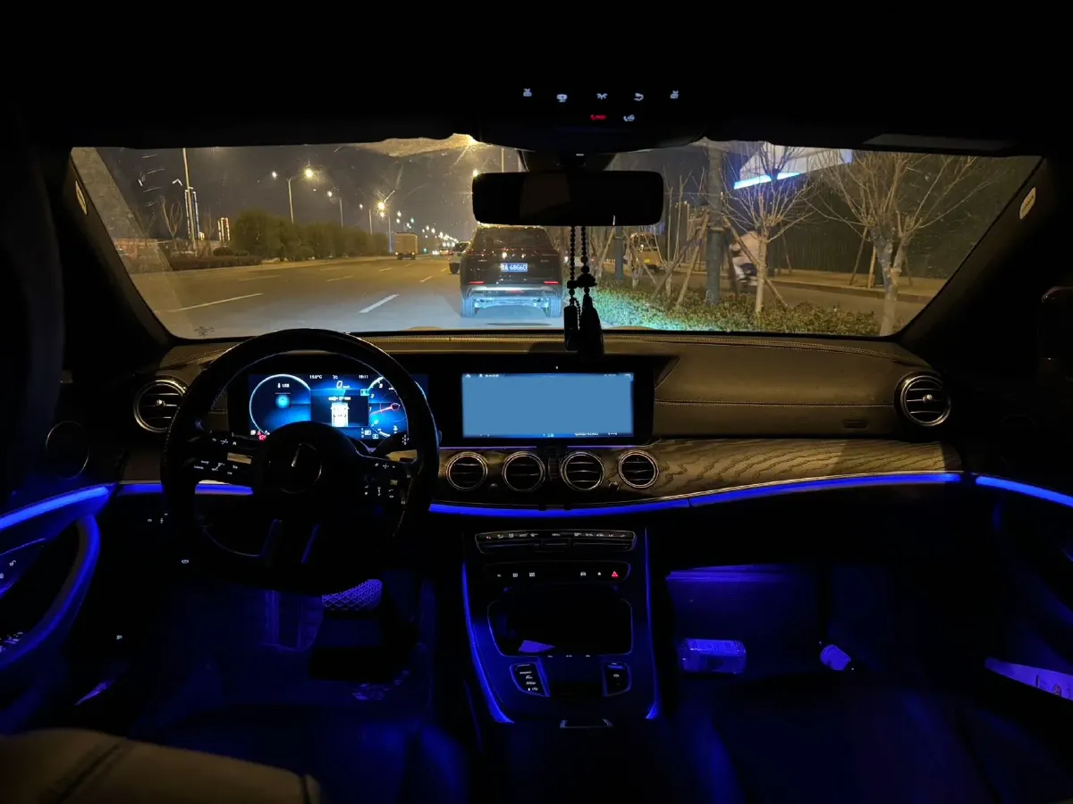 2021 Mercedes-Benz E Class 2.0T 197HP L4 9AT,autocango,china used car exporter,china ev exporter,chinese used car exporter,chinese used ev exporter