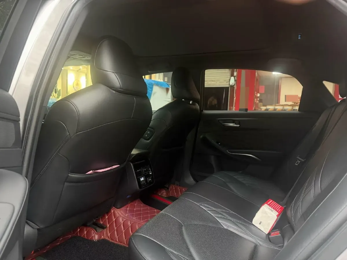 2019 Toyota Avalon 2.5L 209HP L4 8AT,autocango,china used car exporter,china ev exporter,chinese used car exporter,chinese used ev exporter