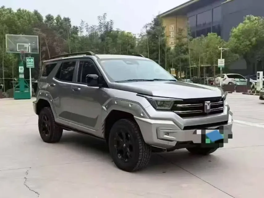 2024 Tank 400 2.0T 252HP L4 9AT PHEV 36.7/37.1KWH,autocango,china used car exporter,china ev exporter,chinese used car exporter,chinese used ev exporter