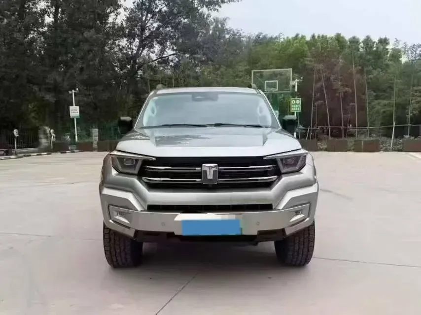 2024 Tank 400 2.0T 252HP L4 9AT PHEV 36.7/37.1KWH,autocango,china used car exporter,china ev exporter,chinese used car exporter,chinese used ev exporter