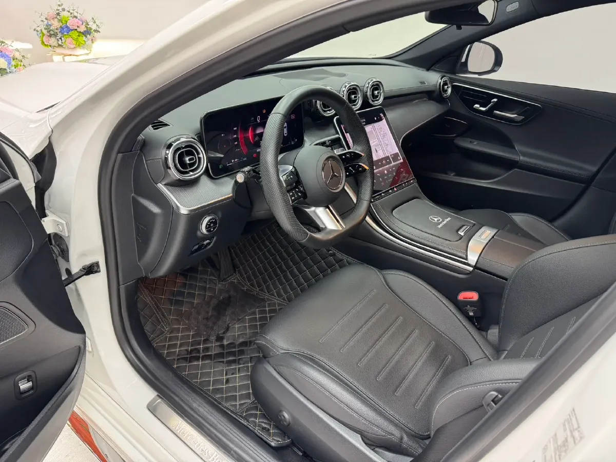 2024 Mercedes-Benz C Class 1.5T 204HP L4 9AT,autocango,china used car exporter,china ev exporter,chinese used car exporter,chinese used ev exporter