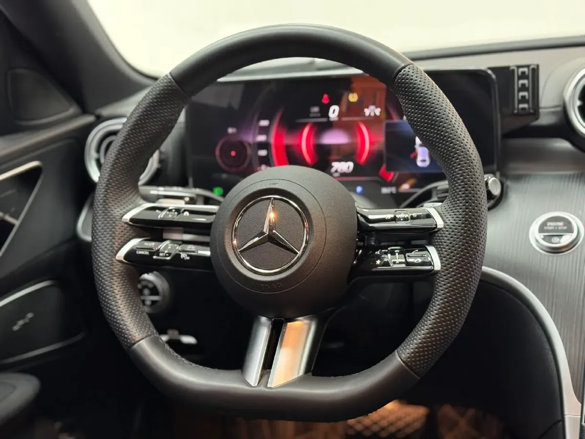 2024 Mercedes-Benz C Class 1.5T 204HP L4 9AT,autocango,china used car exporter,china ev exporter,chinese used car exporter,chinese used ev exporter