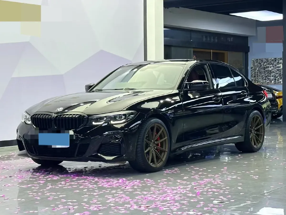 2022 BMW 3 Series 2.0T 258HP L4 8AT,autocango,china used car exporter,china ev exporter,chinese used car exporter,chinese used ev exporter