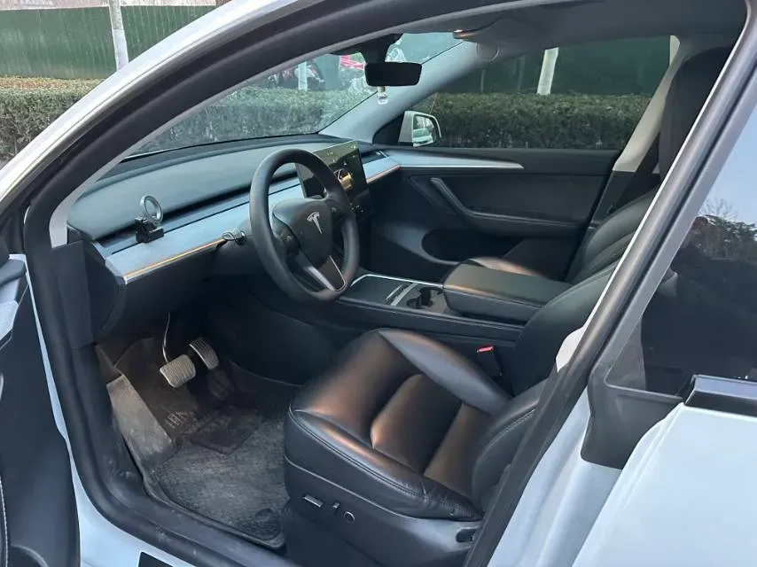 2024 Iveco OuSheng BEV 77.28KWH,autocango,china used car exporter,china ev exporter,chinese used car exporter,chinese used ev exporter