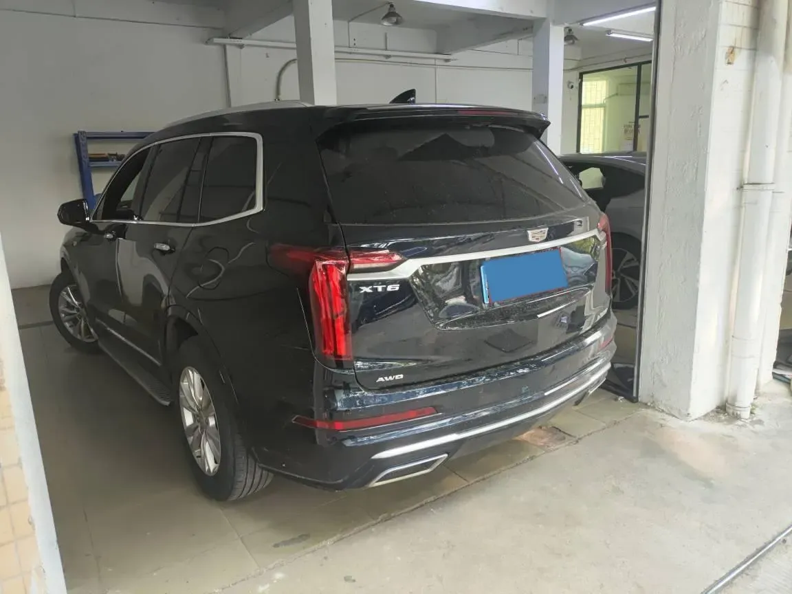 2021 Cadillac XT6 2.0T 237HP L4 9AT,autocango,china used car exporter,china ev exporter,chinese used car exporter,chinese used ev exporter