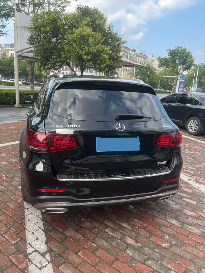 2020 Mercedes-Benz GLC Class 2.0T 258HP L4 9AT,autocango,china used car exporter,china ev exporter,chinese used car exporter,chinese used ev exporter
