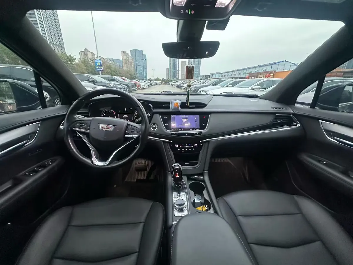 2021 Cadillac XT6 2.0T 237HP L4 9AT,autocango,china used car exporter,china ev exporter,chinese used car exporter,chinese used ev exporter