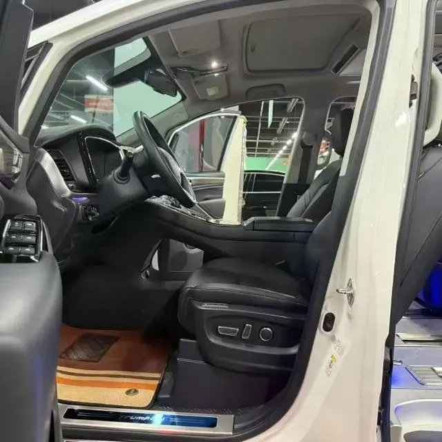 2021 GAC Trumpchi M8 2.0T 252HP L4 8AT,autocango,china used car exporter,china ev exporter,chinese used car exporter,chinese used ev exporter