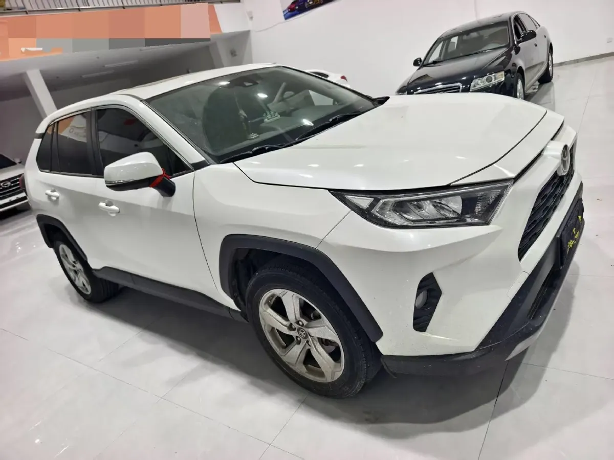 2020 Toyota RAV4 2.0L 171HP L4 CVT,autocango,china used car exporter,china ev exporter,chinese used car exporter,chinese used ev exporter