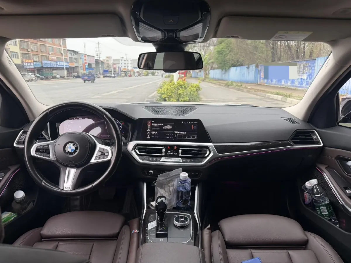 2021 BMW 3 Series 2.0T 184HP L4 8AT,autocango,china used car exporter,china ev exporter,chinese used car exporter,chinese used ev exporter