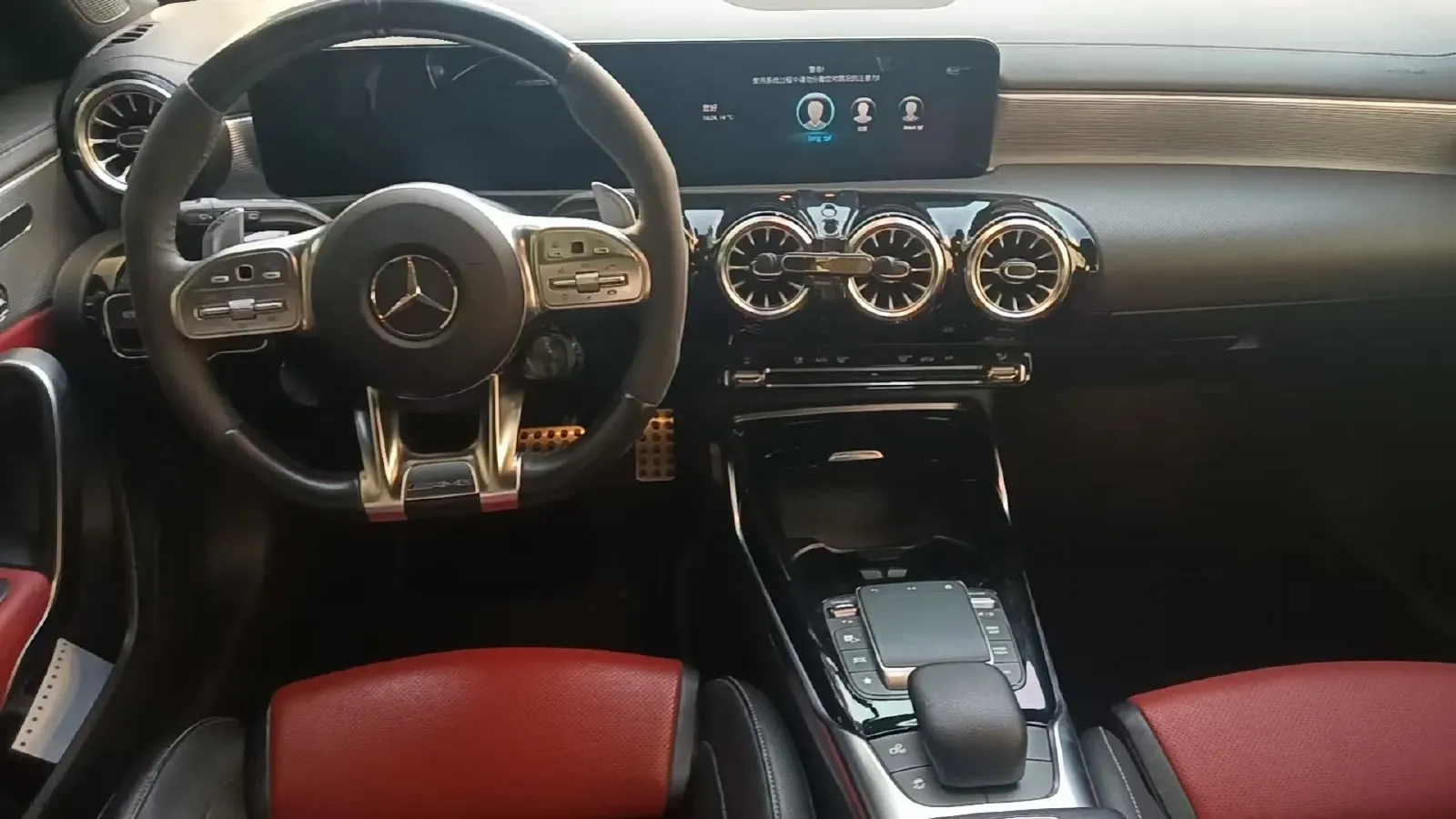 2020 Mercedes-Benz A AMG 2.0T 387HP L4 8DCT,autocango,china used car exporter,china ev exporter,chinese used car exporter,chinese used ev exporter