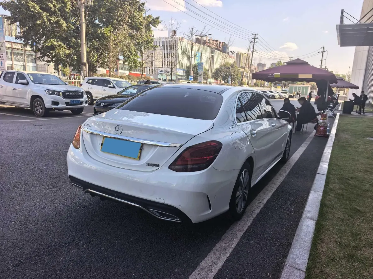 2021 Mercedes-Benz C Class 1.5T 156HP L4 9AT,autocango,china used car exporter,china ev exporter,chinese used car exporter,chinese used ev exporter