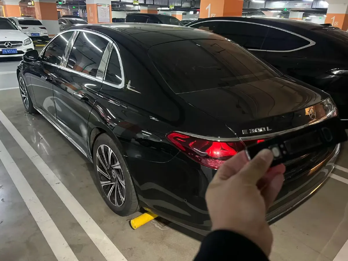 2024 Mercedes-Benz E Class 2.0T 258HP L4 9AT,autocango,china used car exporter,china ev exporter,chinese used car exporter,chinese used ev exporter