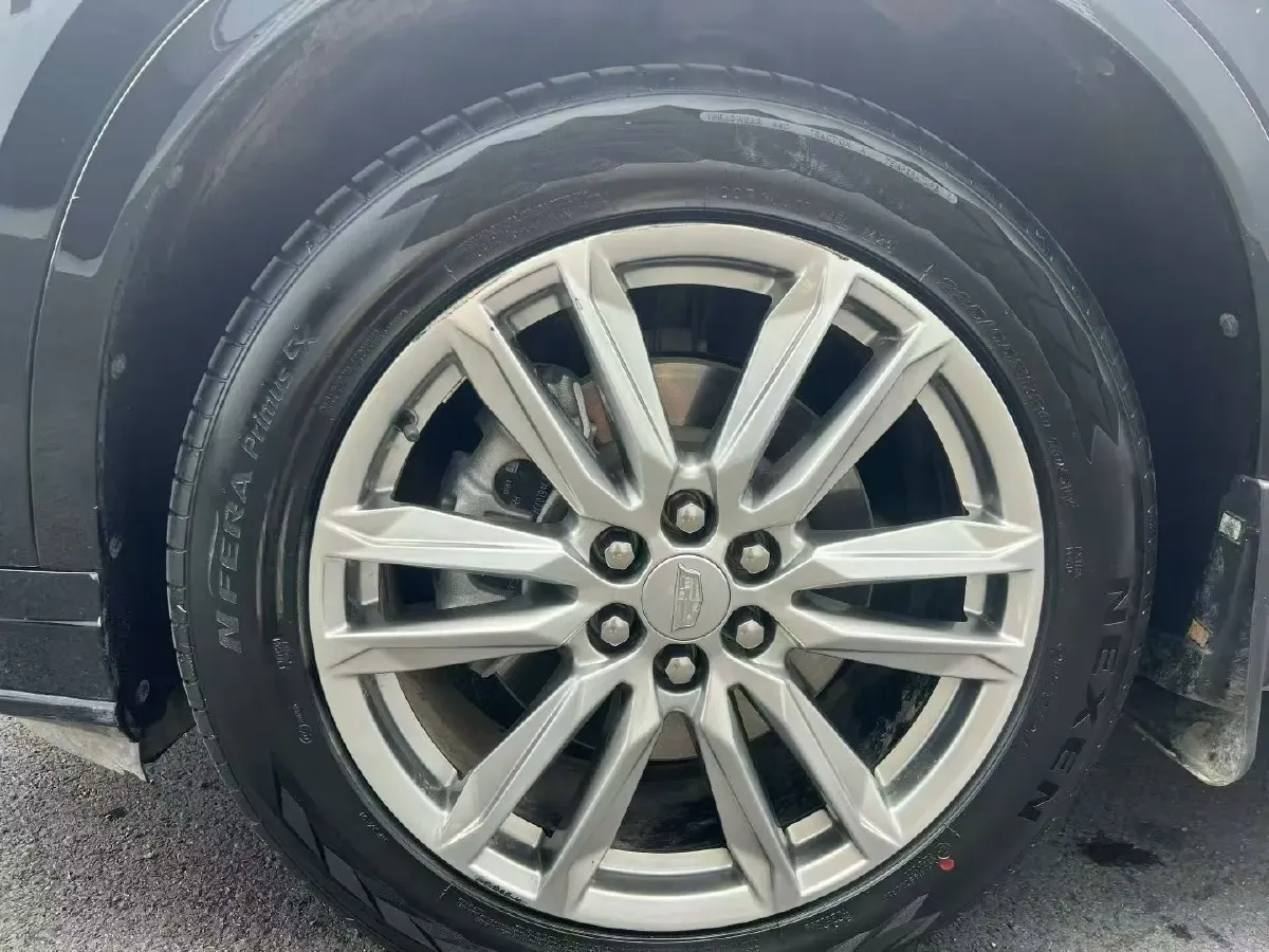 2021 Cadillac XT6 2.0T 237HP L4 9AT,autocango,china used car exporter,china ev exporter,chinese used car exporter,chinese used ev exporter