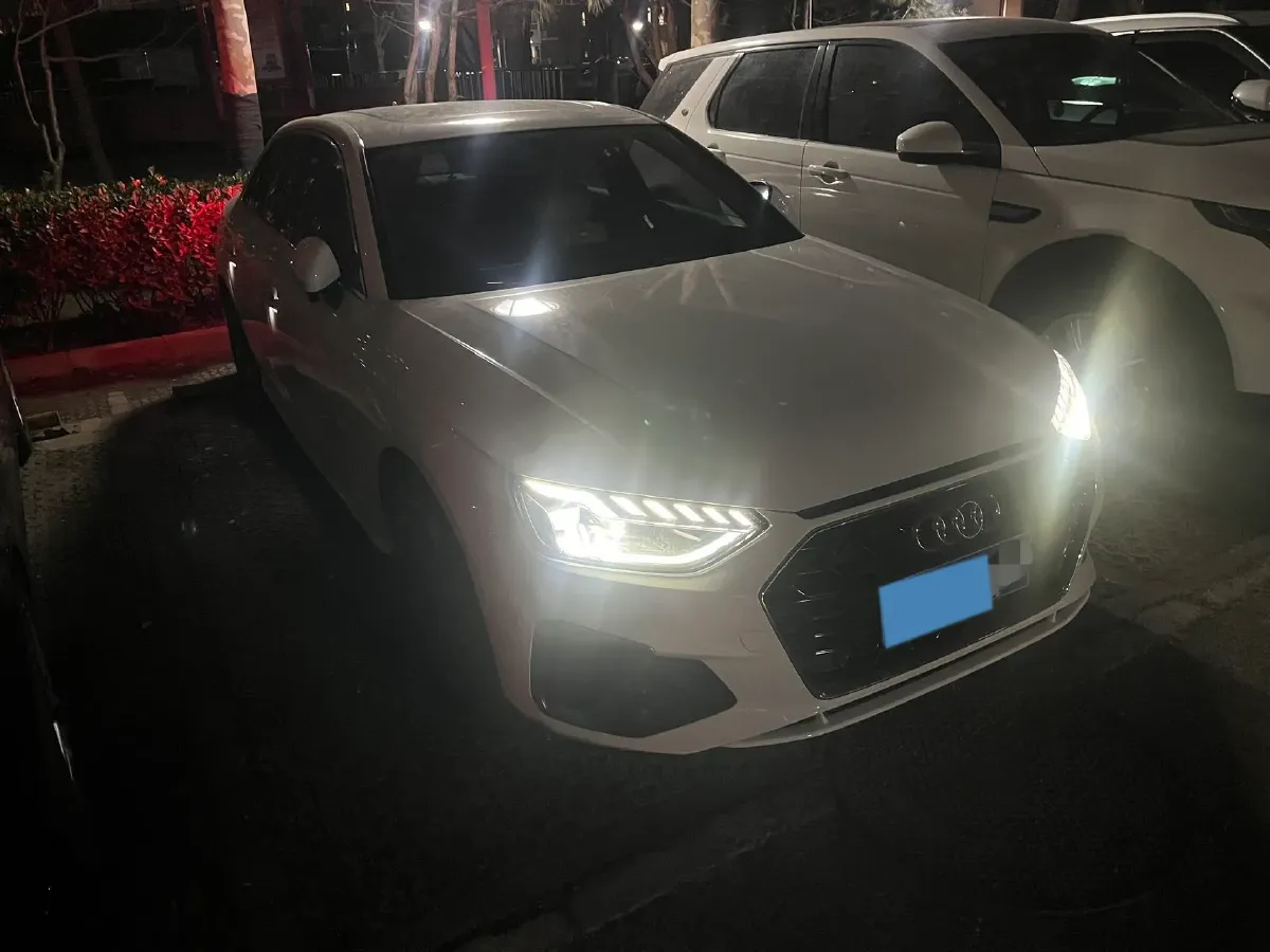 2020 Audi A4L 2.0T 190HP L4 7DCT,autocango,china used car exporter,china ev exporter,chinese used car exporter,chinese used ev exporter