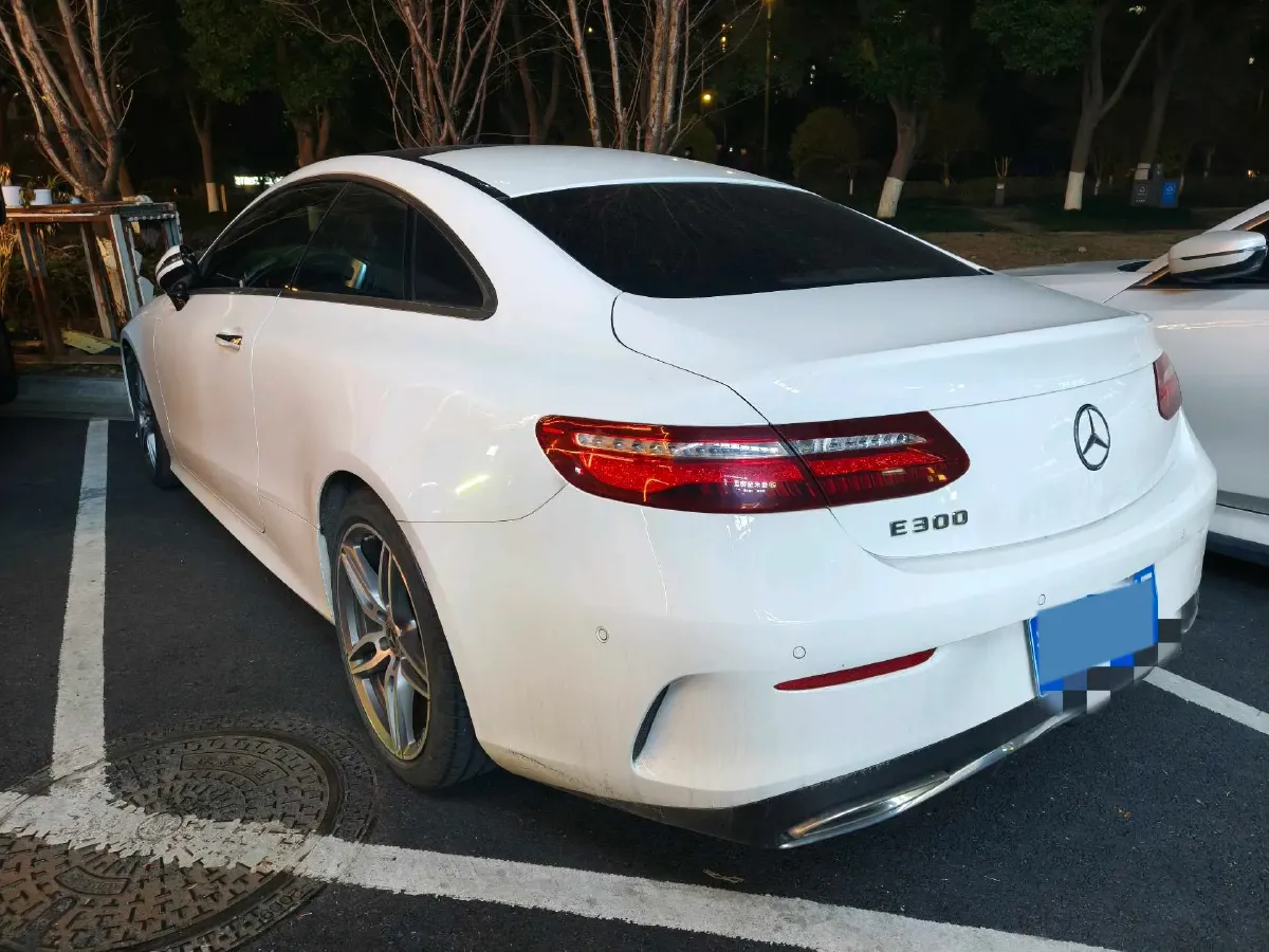 2020 Mercedes-Benz E Class 1.5T 184HP L4 9AT,autocango,china used car exporter,china ev exporter,chinese used car exporter,chinese used ev exporter