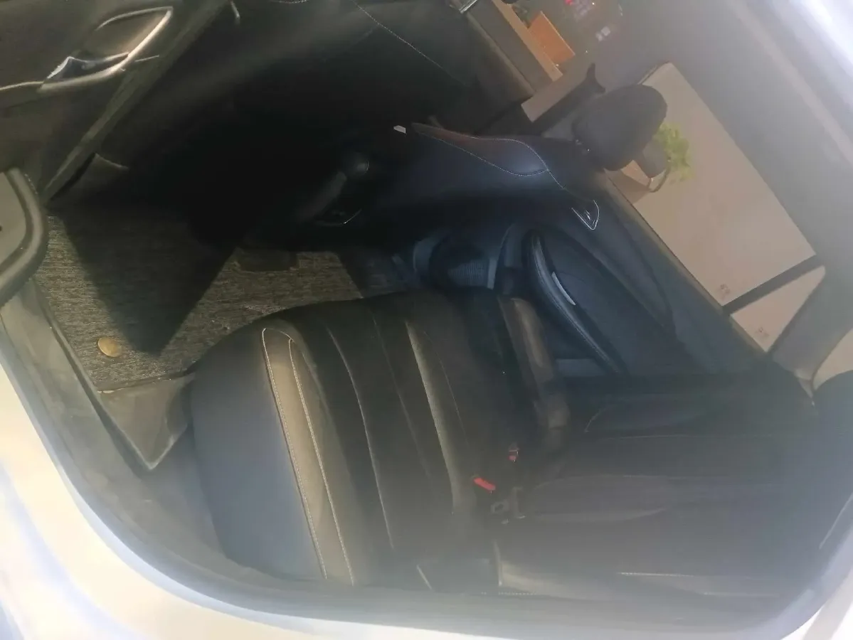 2020 Roewe Ei5 BEV 52.5KWH,autocango,china used car exporter,china ev exporter,chinese used car exporter,chinese used ev exporter