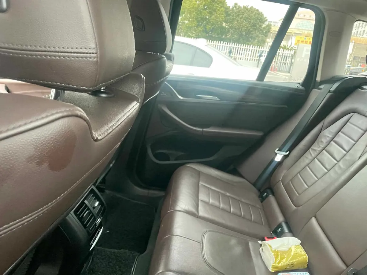 2020 BMW X3 2.0T 224HP L4 8AT,autocango,china used car exporter,china ev exporter,chinese used car exporter,chinese used ev exporter