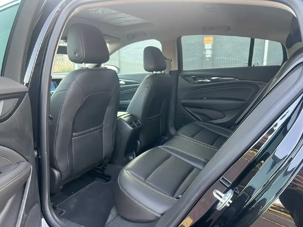 2024 Buick Regal 1.5T 169HP L4 9AT,autocango,china used car exporter,china ev exporter,chinese used car exporter,chinese used ev exporter