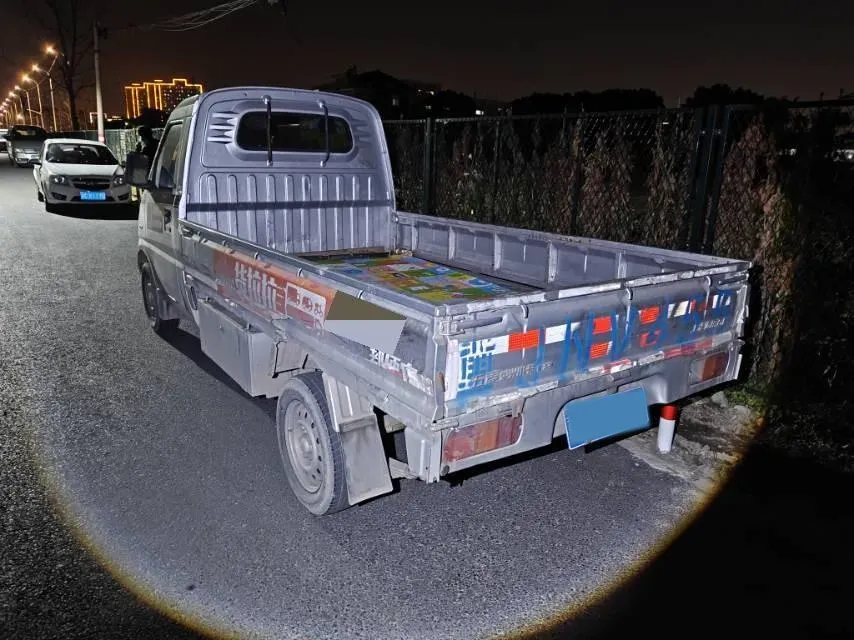 2018 WuLing RongGuang V 1.2L 88HP L4 5MT,autocango,china used car exporter,china ev exporter,chinese used car exporter,chinese used ev exporter