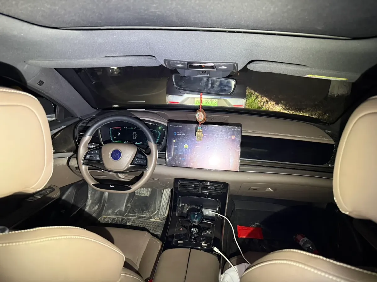 2020 WEY VV7 2.0T 227HP L4 7DCT PHEV,autocango,china used car exporter,china ev exporter,chinese used car exporter,chinese used ev exporter