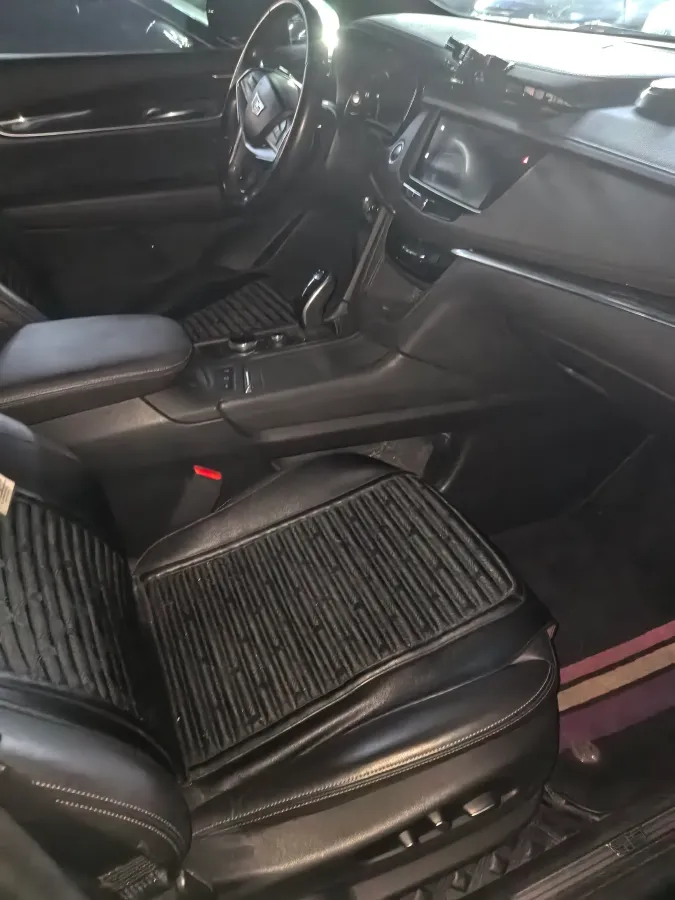 2020 Cadillac XT5 2.0T 237HP L4 9AT,autocango,china used car exporter,china ev exporter,chinese used car exporter,chinese used ev exporter