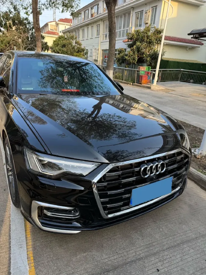 2023 Audi A6L 2.0T 245HP L4 7DCT,autocango,china used car exporter,china ev exporter,chinese used car exporter,chinese used ev exporter
