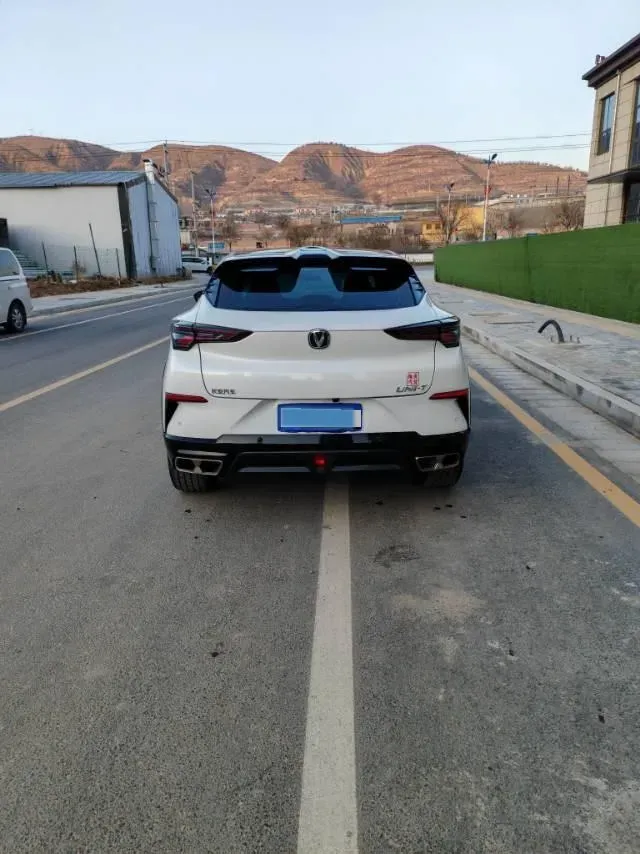 2023 ChangAn UNI-T 1.5T 188HP L4 7DCT,autocango,china used car exporter,china ev exporter,chinese used car exporter,chinese used ev exporter