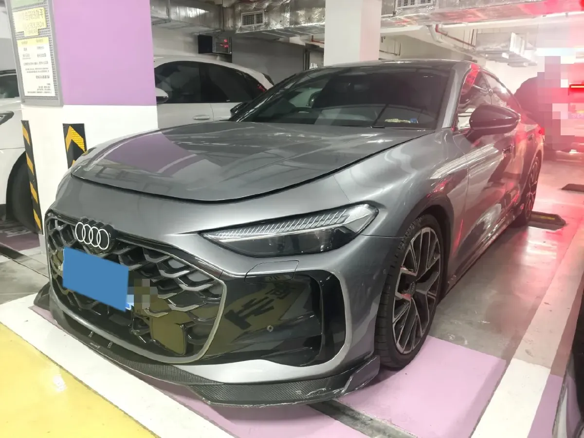 2026 Audi A5L Sportback 2.0T 204HP L4 7DCT,autocango,china used car exporter,china ev exporter,chinese used car exporter,chinese used ev exporter