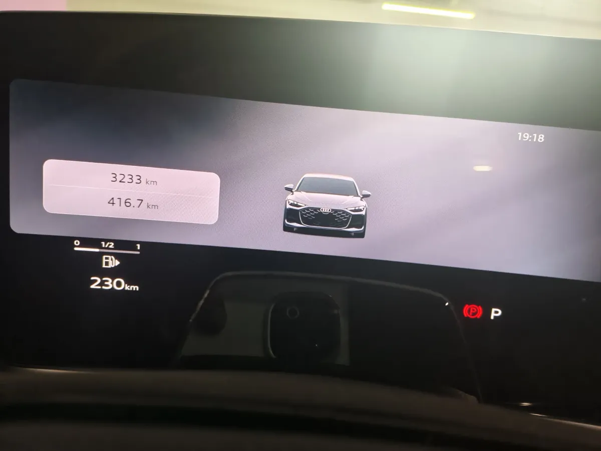 2026 Audi A5L Sportback 2.0T 204HP L4 7DCT,autocango,china used car exporter,china ev exporter,chinese used car exporter,chinese used ev exporter